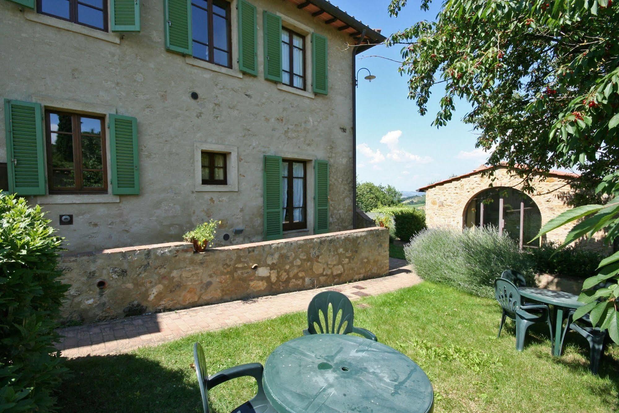 Podere Il Pino Poggibonsi Kültér fotó